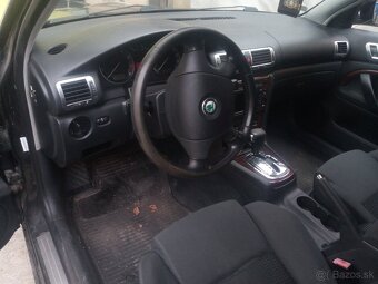 Rozpredám Škoda Superb 1 2.8 benzín automat - 4