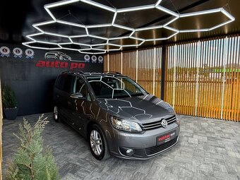 Volkswagen Touran 2.0 TDI Premium Comfortline - 4