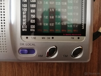 predam nove radio Roadstar - 4