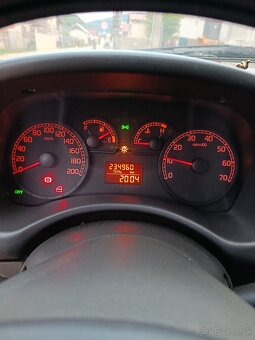 Dobrý deň predám Fiat Punto 1.2 44KW - 4