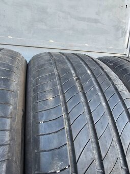 235/50r18 michelin - 4