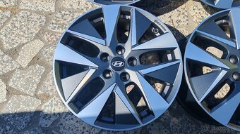 5x114,3 R18 --- HYUNDAI TUCSON , SANTA FE - 4