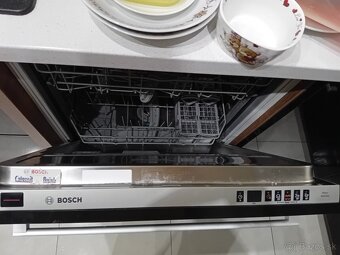 predám umývačku riadu značky Bosch - 4