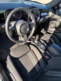 MINI Cooper S 5-dverí - 4