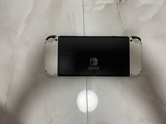 Nintendo switch OLED - biely - 4