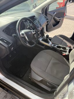 Ford Focus 2014 benzin - 4