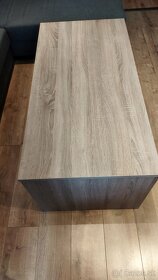 Drevený masívny obývací stôl - 4