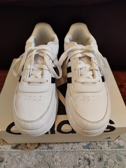 Prechodné tenisky Adidas - veľkosť 40, super stav - 4