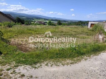 Stavebný pozemok 684 m2 – Prievidza, Sever, ul. Bazová - 4