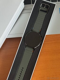 Samsung Galaxy Watch 7 44mm - len rozbalené - 4