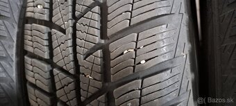 Predám 4ks skoro nové zimné 185/60r15-84T Barum - 4