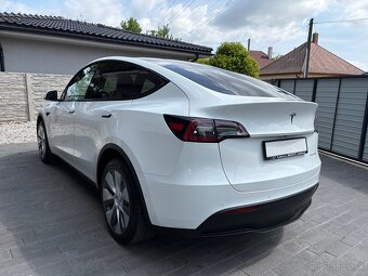Tesla model Y 75kWh Long Range AWD - 4