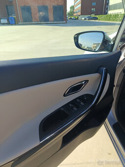 Kia ceed SW, Platinum, diesel, 7.st. automat, 1.6 CRDi, 100k - 4