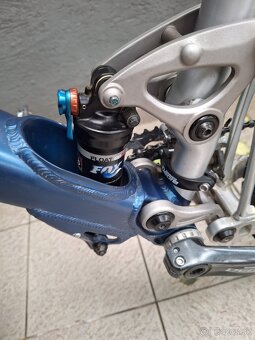 Predam celoodpruzeny horsky bicykel 26 kola Giant - 4