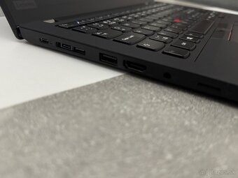 Lenovo ThinkPad T490 i5-8365U 16GB/256GB Windows 11 - 4