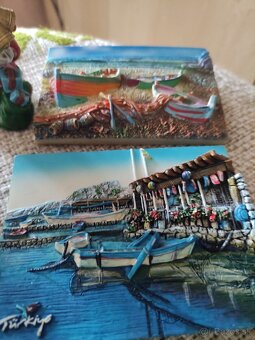 Obrázky na zeď z dovolené a sošky - 4