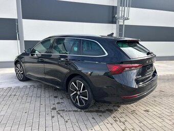 Octavia Combi 2,0 TDI 110kw Kamera Virtual - 4