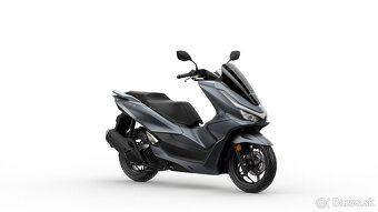Honda PCX125 Nová - 4