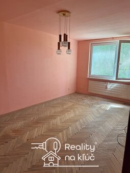 Na predaj veľký 2-izbový byt s balkónom na Podzámskej ulici - 4