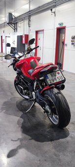 MV Agusta Brutale 750S - 4