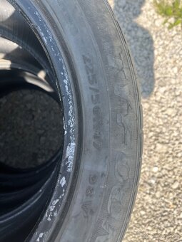 Predám celoročne Pneu 225/50r17 98v - 4