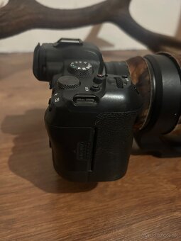 canon eos r6 - 4
