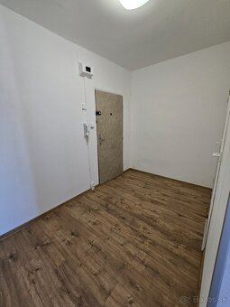 Prenájom 1 izbový byt vo Svite - 4