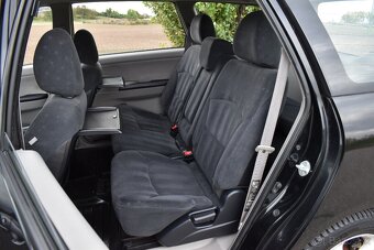 Rezervované Mitsubishi Grandis 2.4 AT - 4