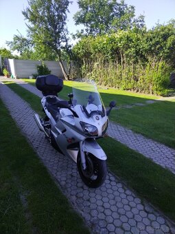 Predám Yamaha FJR 1300 - 4