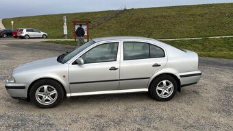 Škoda octavia 1.8 - 4