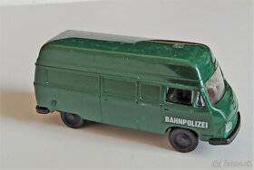 Dodávka. Německá železniční policie. Bahn Polizel. Délka 6 c - 4