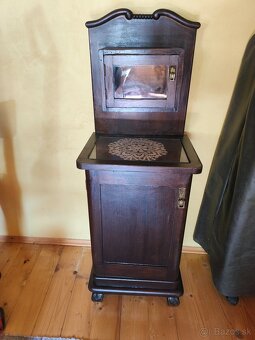 Toaletný stolík a nočné stolíky - 4