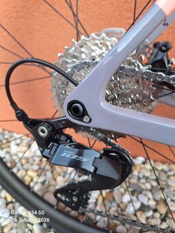 Cube Attain C62 Race - 4