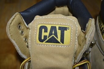 predam uplne nove topanky CAT - 4