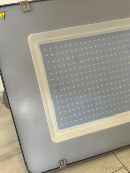Led halogén 300W - 4