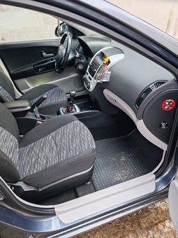 Predám KIA CEED 1.6 CRDI - 4