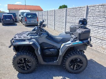 Can-am outlander 1000 - 4
