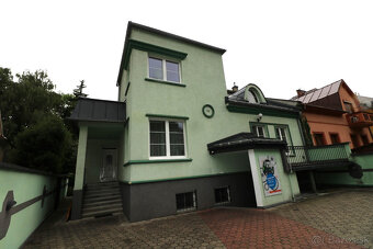 PREDAJ POLYFUNKČNÁ VILA BLÍZKO CENTRA MESTA - 4