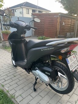 Honda Vision 110 - 4