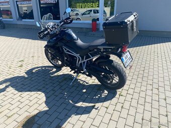 Triumph Tiger 800 2011 - 4