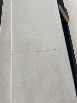 Predám betónové plotové platne a stĺpy - 4