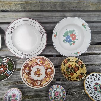 Staré taniere na stenu - 4