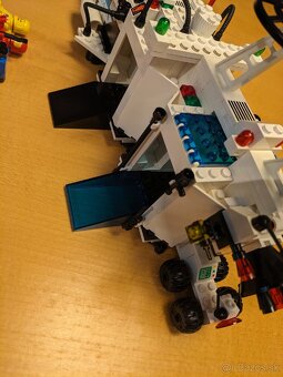 Lego 6783 Classic Space Sonar Transmitting Cruiser - 4