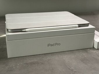 iPad Pro M1 256GB Silver + Apple Pencil + Smart Folio - 4