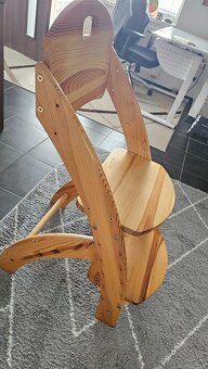 Detska rastuca stolicka z masivu - 4