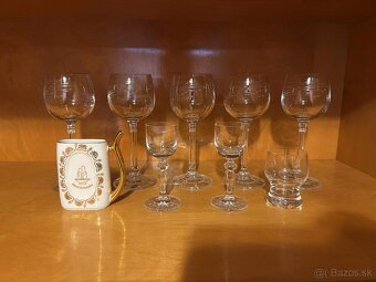 Staré/starožitné poháre, sošky, žehlička - 4