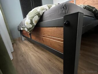 Manželská posteľ - 4