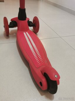 Detská kolobežka Ferrari - 4