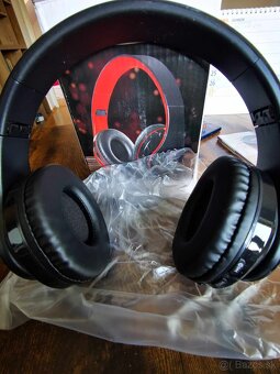 Predam sluchadla na bluetooth - 4
