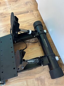 Thrustmaster t300 + wheel Stand pro - 4